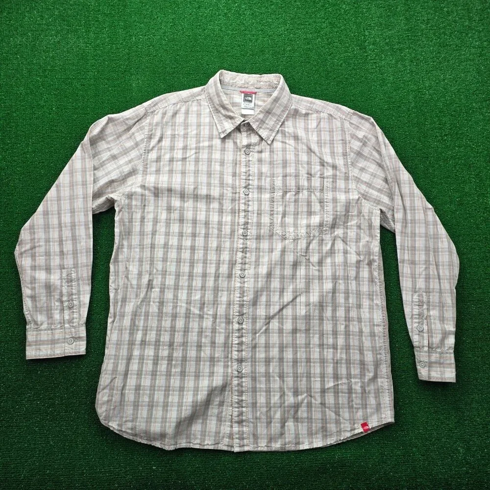 The North Face Shirt Mens XL Gray Plaid Long Sleeve Outdoors Casual Button‎ Up